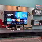 Dizad Staycation Citywoods Homestay Johor Bahru Hsa Netflix